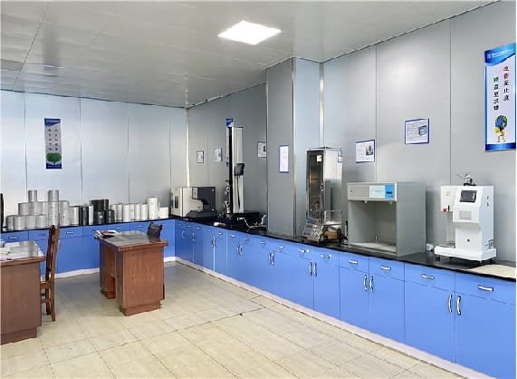 labs in dispsoable PPE factory China